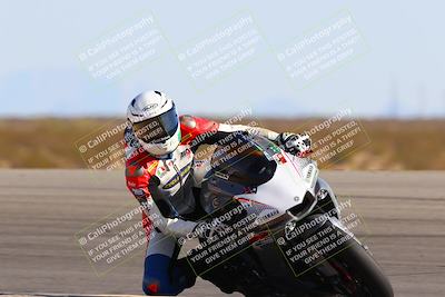 media/Feb-12-2022-SoCal Trackdays (Sat) [[3b21b94a56]]/Turn 11 Inside (155pm)/